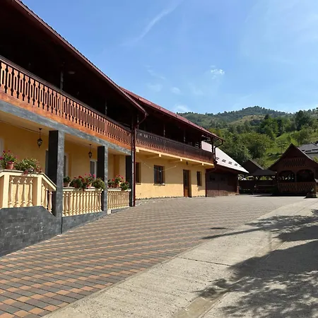 Guest house Pensiunea Dorina Botiza